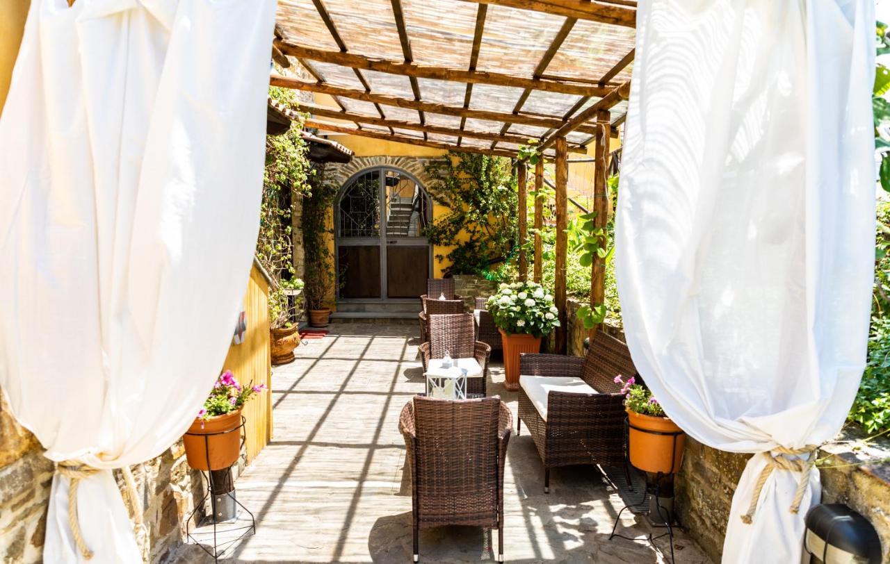 Casale San Martino Bed and Breakfast Laureana Cilento Exteriör bild
