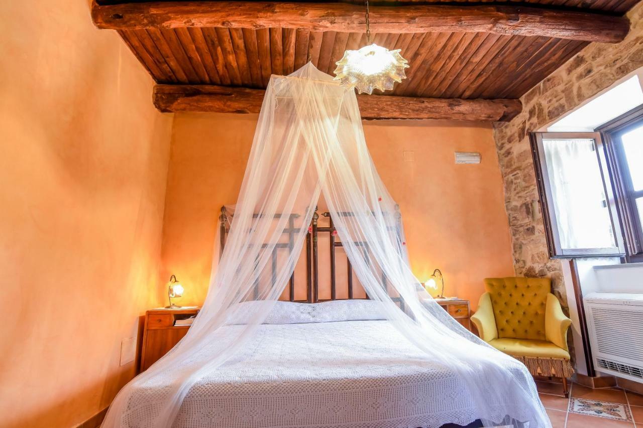 Casale San Martino Bed and Breakfast Laureana Cilento Exteriör bild